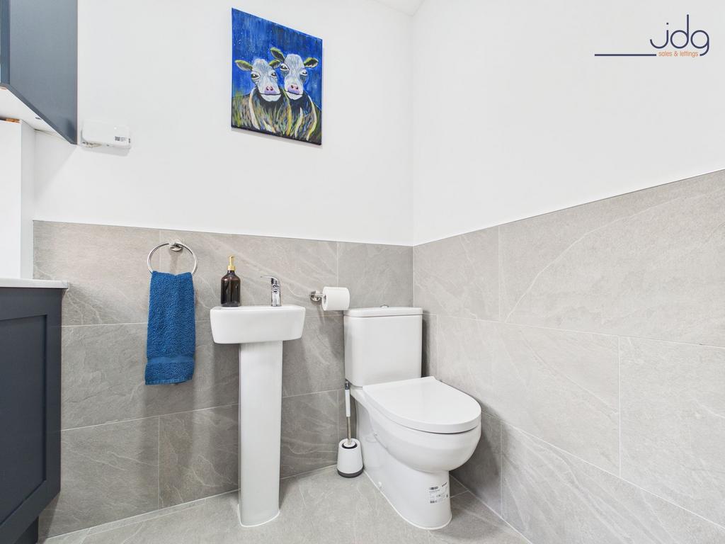 Ground Floor WC/ Utility Room
