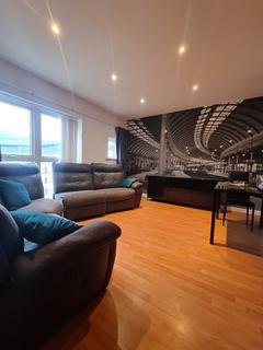 2 bedroom apartment to rent, Curzon Place, Gateshead NE8