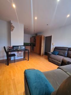 2 bedroom apartment to rent, Curzon Place, Gateshead NE8