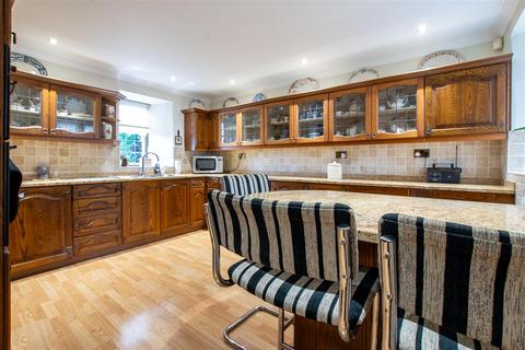 undefined, Bath Road, Bitton, Bristol