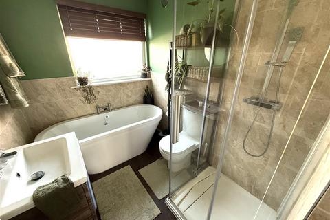 3 bedroom semi-detached house for sale, Daywell Rise, Rugeley
