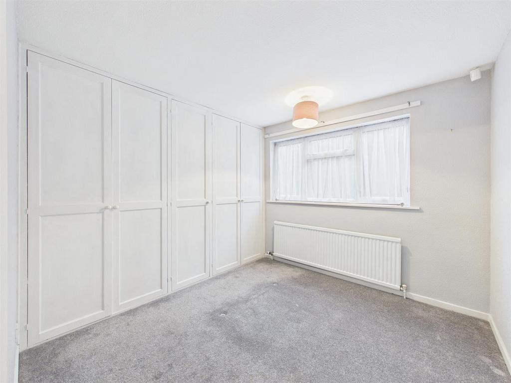 Bedroom: