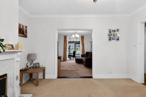 3 bedroom detached house for sale, Eaton Avenue, Bletchley, Milton Keynes, MK2
