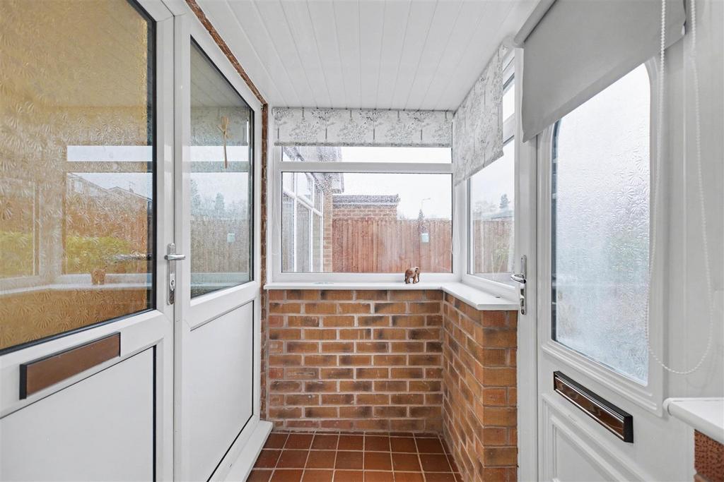 Porch 1.jpeg