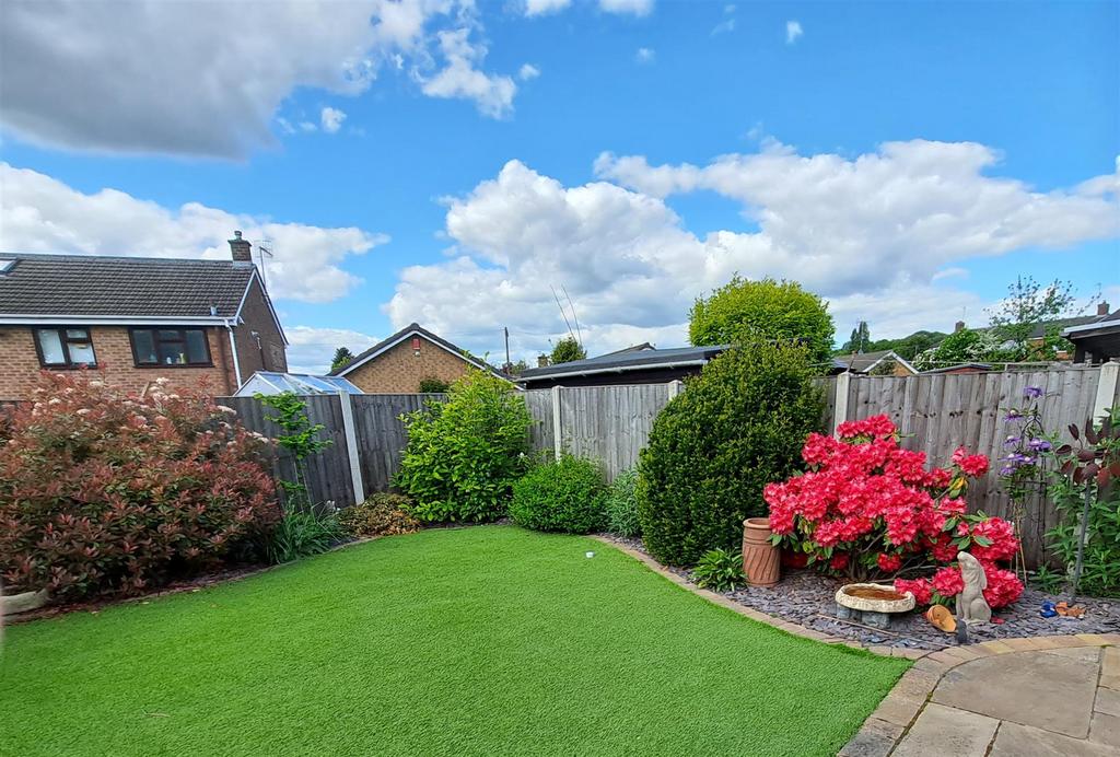 57 Russley Garden.jpg