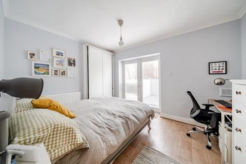 undefined, Horn Lane, Acton, London, W3