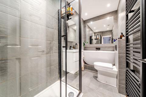 undefined, Horn Lane, Acton, London, W3