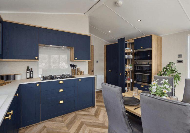 Gainsborough Kitchen Pantry 779x544 D94c201d5e.png