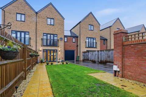 undefined, Barrosa Way, Milton Keynes MK8