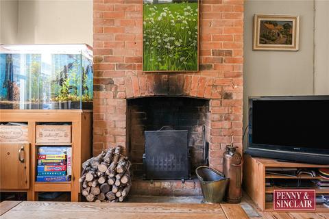 3 bedroom terraced house for sale, Reading Road, Henley-on-Thames, Oxfordshire, RG9