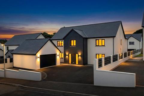 4 bedroom detached house for sale, Will Meadows, Haverfordwest SA62