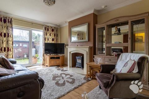 2 bedroom semi-detached bungalow for sale, Bruce Grove, Wickford SS11
