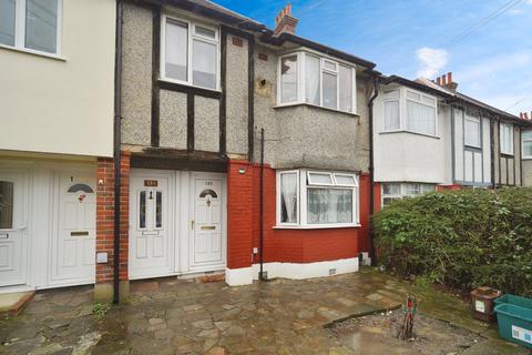 Wide Way, Mitcham, CR4