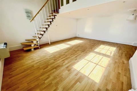 undefined, 4 Platform Road, Southampton SO14