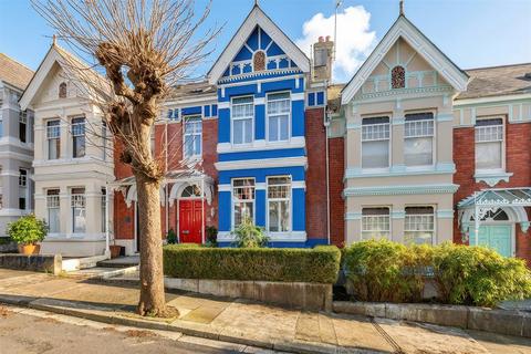 4 bedroom terraced house for sale, Burleigh Park Road, Plymouth