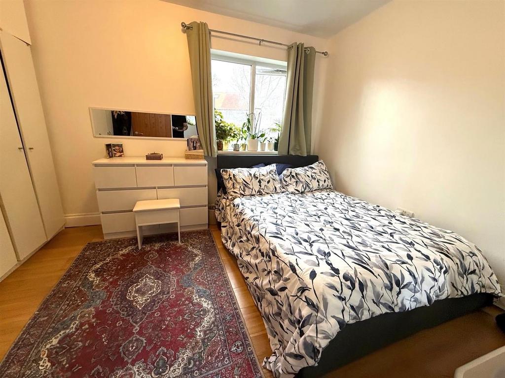 Bed.jpg