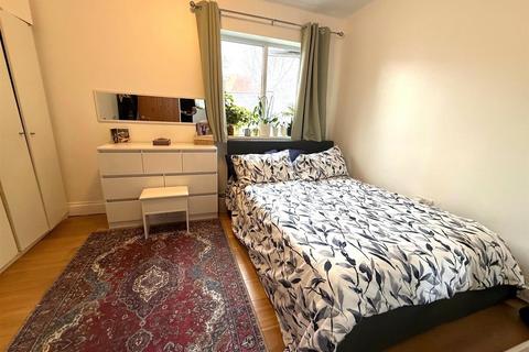 undefined, Salcombe Gardens, Mill Hill, NW7