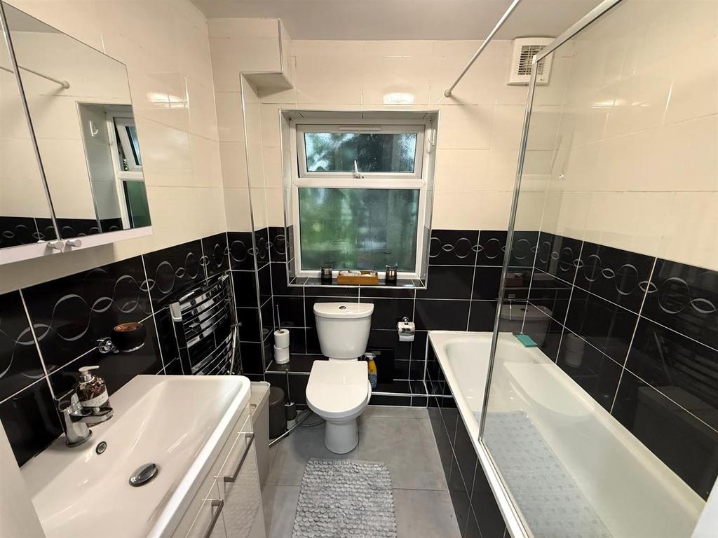 Bath.jpg