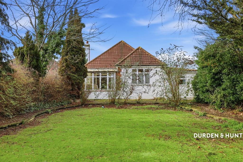 Rushmere Avenue
