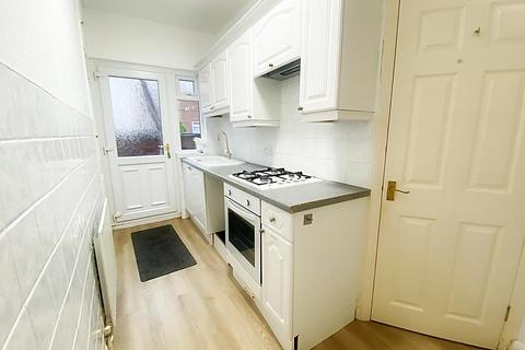 2 bedroom apartment for sale, Elton Street East, Wallsend