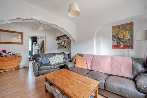3 bedroom semi-detached house for sale, Walton Place, Winchester, SO22