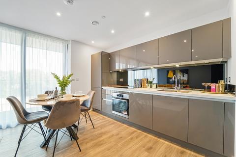 1 bedroom flat to rent, Sandown House, London Square, 124 High Street, Staines-upon-thames, Staines, TW18