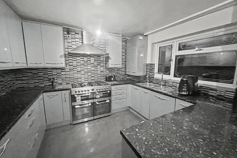 undefined, Northern Road, Slough SL2