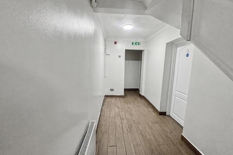 undefined, Northern Road, Slough SL2