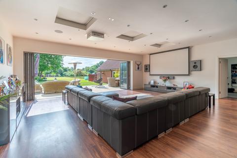 undefined, Bentleys, Hatfield Heath CM22