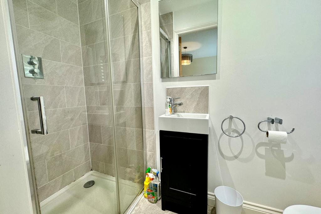 Ensuite