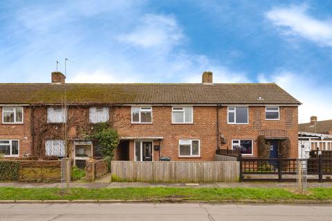 4 bedroom terraced house for sale, Catherington Way, Havant, PO9
