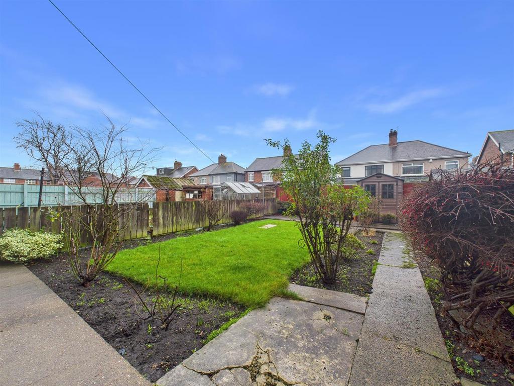 Garden 1.jpg