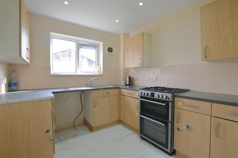 undefined, Scafell Road, Slough