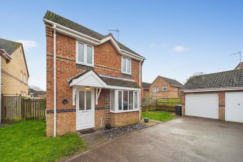 3 bedroom detached house for sale, Mallow Road, Thetford, IP24