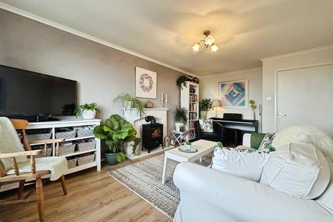 2 bedroom apartment for sale, Mearsbeck Apartments, Sandylands, Morecambe, LA3