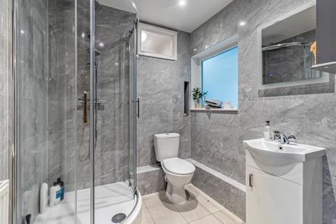 2 bedroom flat to rent, Seward Street, London, EC1V