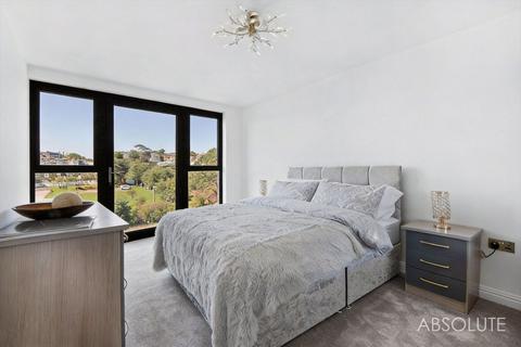 undefined, Livermead Hill, La Rosaire Livermead Hill, TQ2
