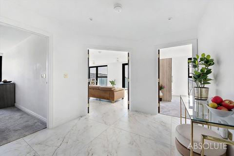 undefined, Livermead Hill, La Rosaire Livermead Hill, TQ2