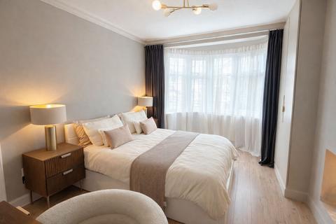 undefined, Earls Hall Avenue, Southend-on-sea, SS2