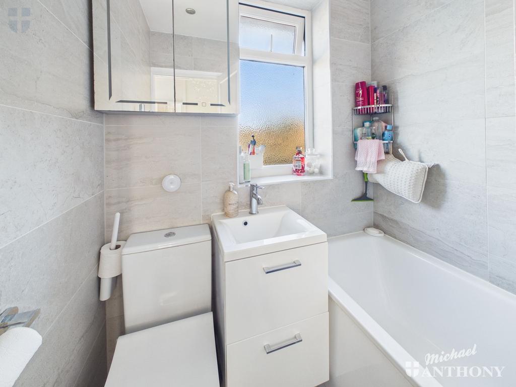 47a7ab0bf83843fb81762b5ea78afa0e 80 CAM03218 G0-PR0