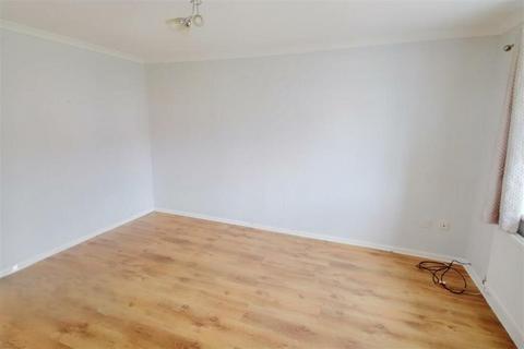 3 bedroom terraced house for sale, Cwm-Dylan Close, Bassaleg, Newport, NP10