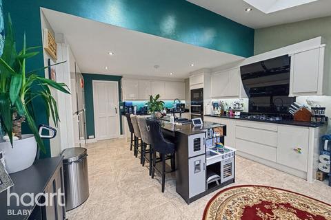Naseby Close, Wigston