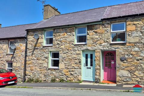 3 bedroom terraced house for sale, Eifl Road, Trefor LL54