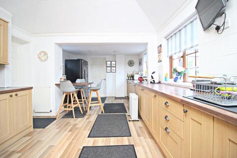 4 bedroom detached bungalow for sale, The Generals Wood, Washington