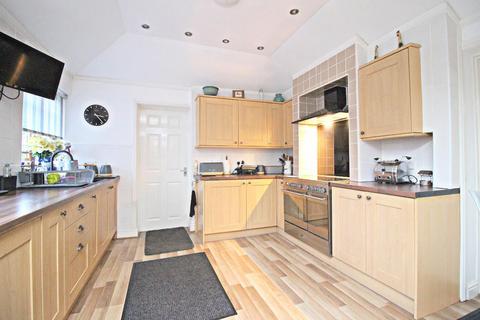 4 bedroom detached bungalow for sale, The Generals Wood, Washington