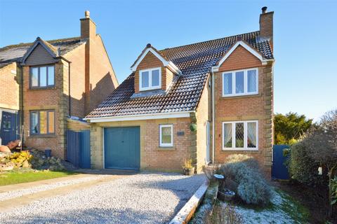 4 bedroom detached house for sale, Pinder Close, Richmond