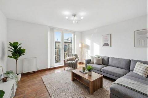 2 bedroom flat for sale, 4/4 Waterfront Gait, Granton, Edinburgh, EH5