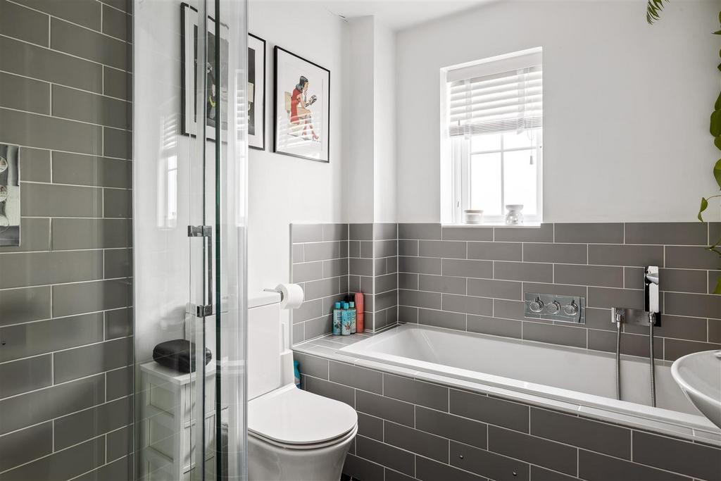 2 Fletcher Way-13.jpg