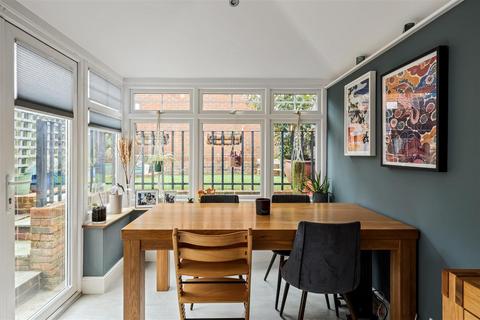 3 bedroom end of terrace house for sale, Fletcher Way, Haywards Heath
