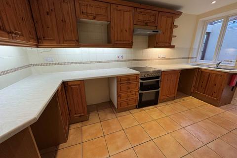 undefined, Taunton TA2